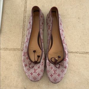 {Louis Vuitton} monogram slides